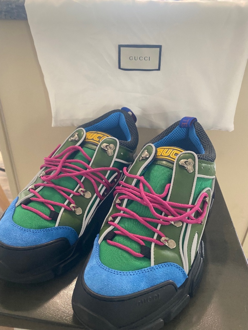 Gucci Flashtrek Size 9